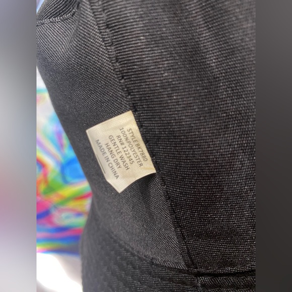 🏁 Reversible Bucket Hat 🏁 - Picture 5 of 5